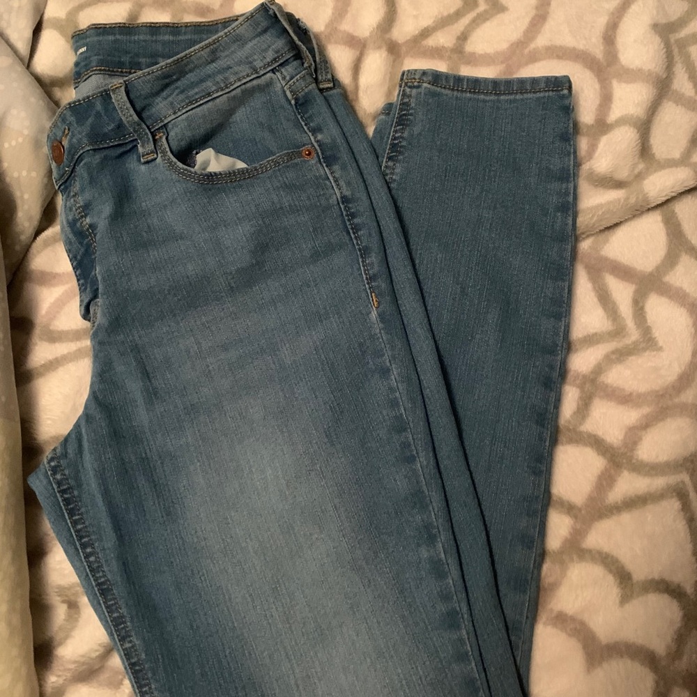 Old Navy Super Skinny Jeans